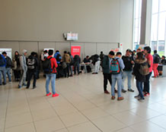 Tercera Feria Laboral Part Time en INACAP Renca img 3