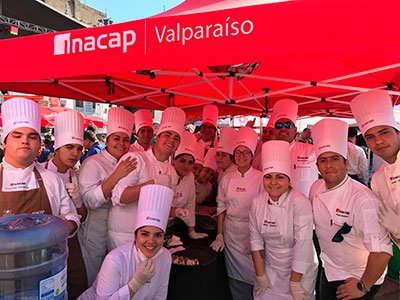 09-07-2018-segundo-festival-gastronomico-valparaiso-400x300.jpg Fetsival Gastronómico Cerro de Sabores